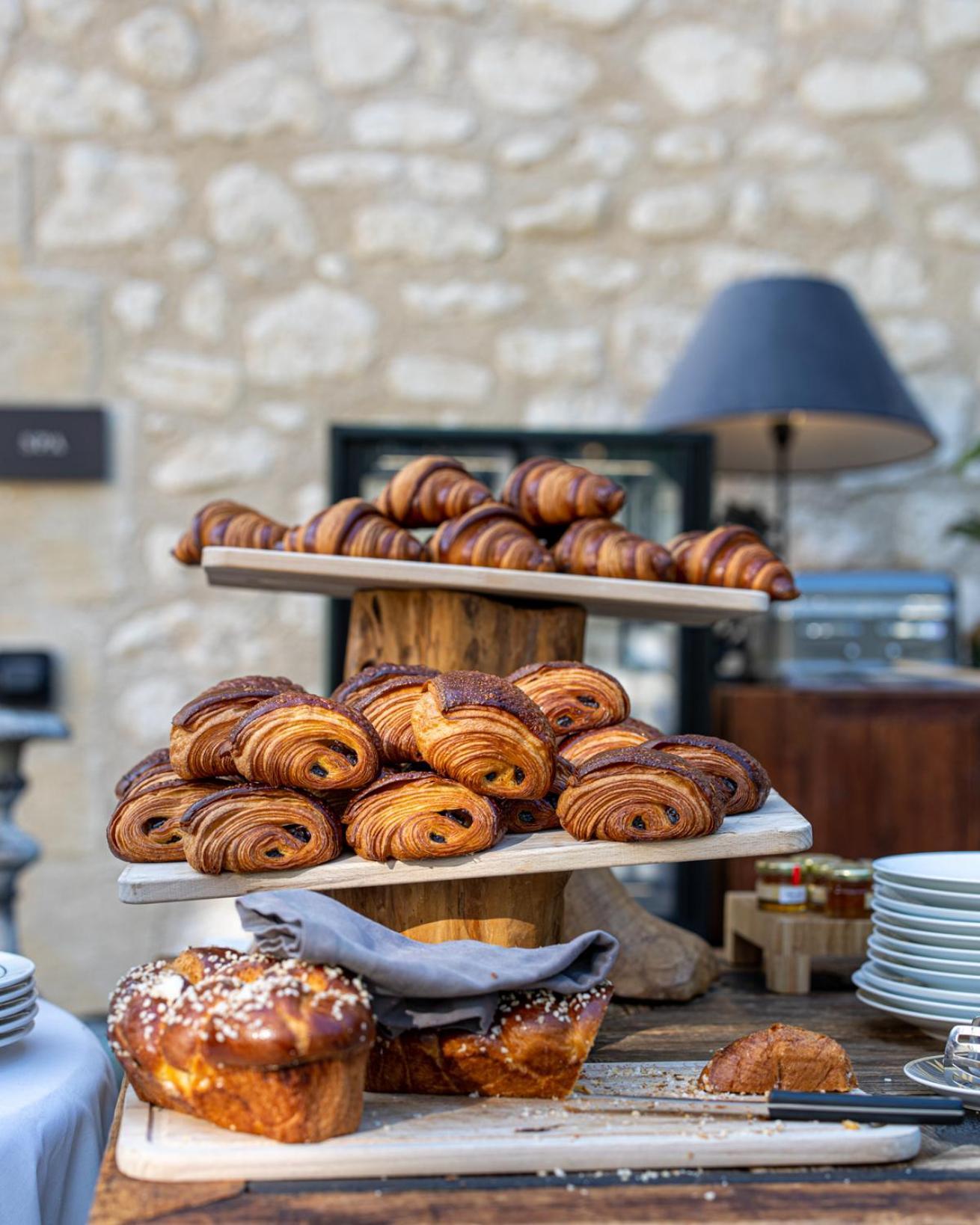Domaine De Manville Hotel